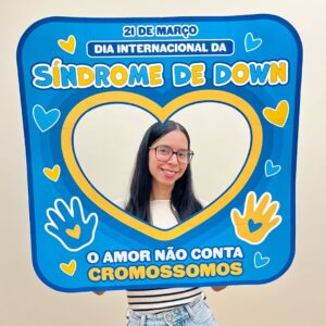 Moldura Bambolê Dia da Síndrome de Down