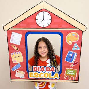 Moldura Bambolê Dia da Escola