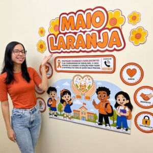 Painel Maio Laranja
